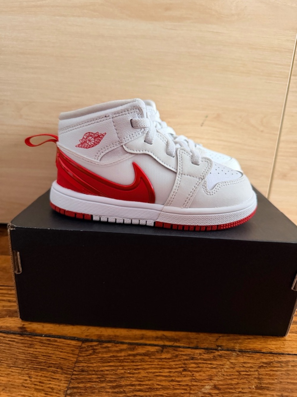 Jordan 1 Mid RM Easyon (TD) White/University Red-Black